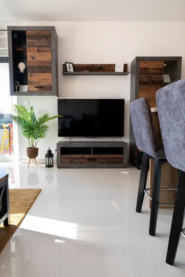 Sunny Island Apartment Трогір Екстер'єр фото